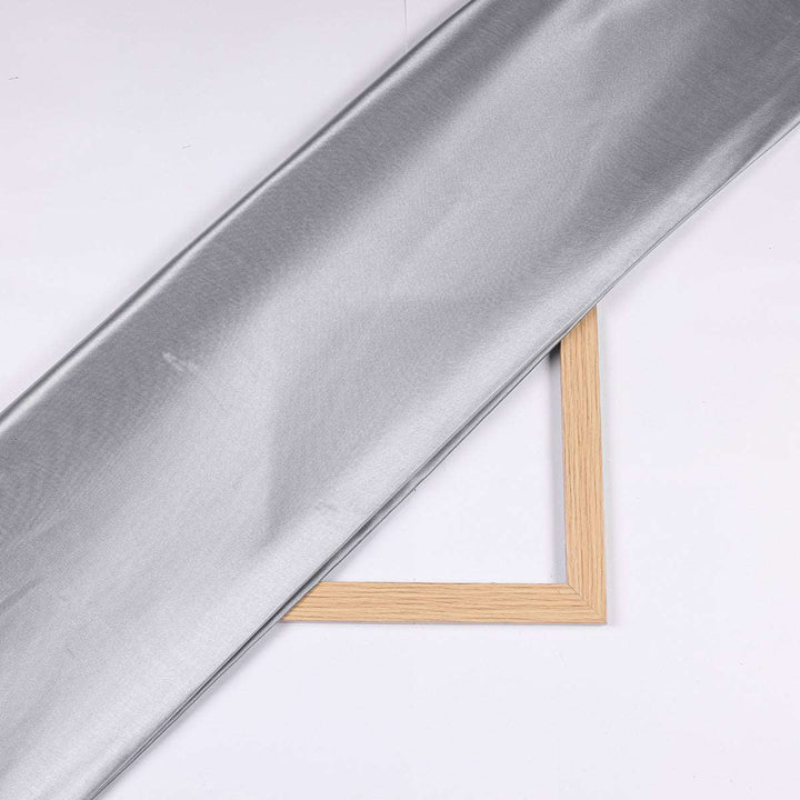 Ultra satin plain fabrics.