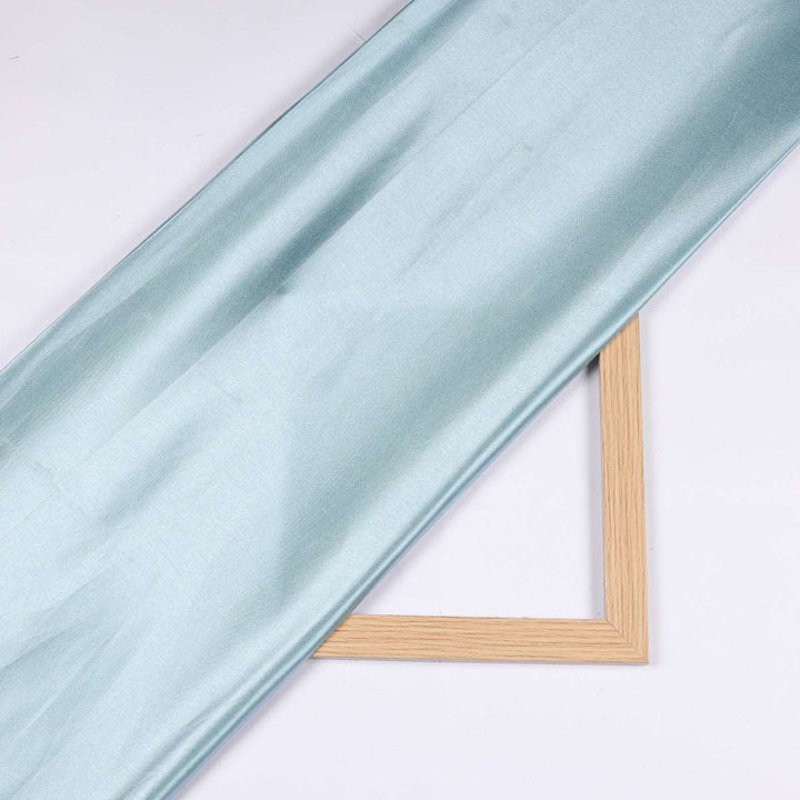 Ultra satin plain fabrics.